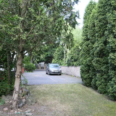 Kwatera prywatna Millanova Milanowek