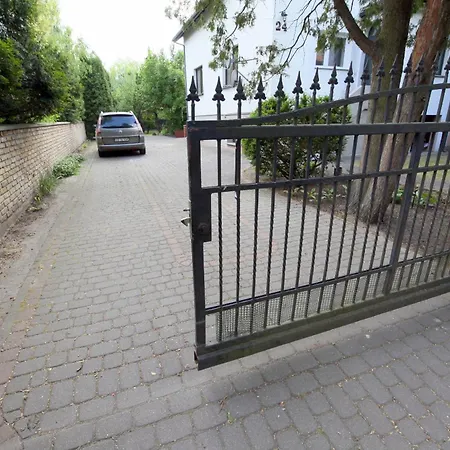 Millanova Kwatera prywatna *